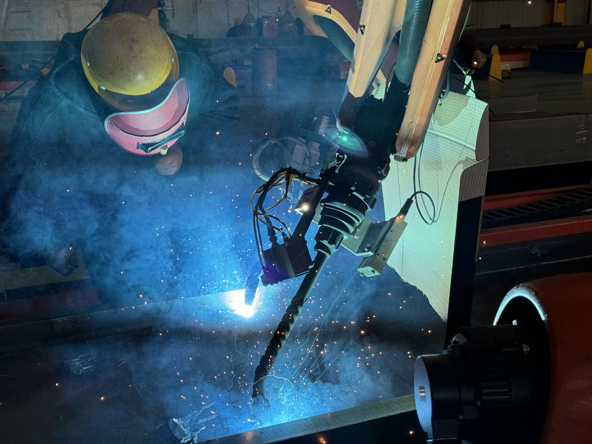 創(chuàng)想智控焊接相機(jī)的應(yīng)用優(yōu)勢——從人工經(jīng)驗到智能監(jiān)測